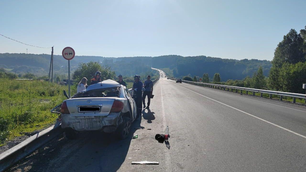 Фото Появились страшные кадры с места смертельного ДТП на трассе К-19Р под Новосибирском 4